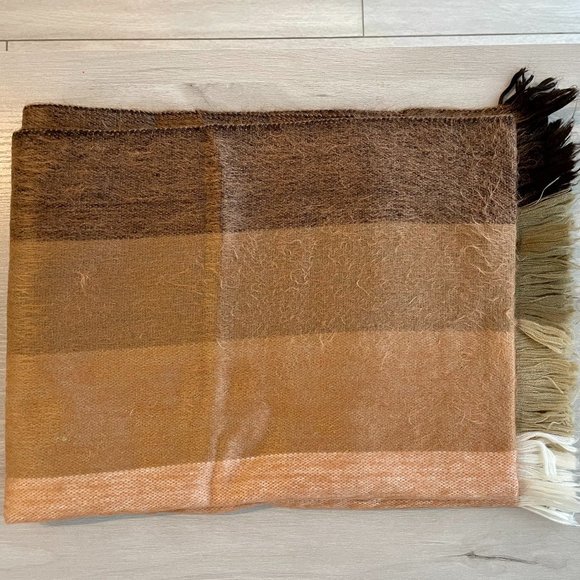 Winter Scarf - Pink - Picture 1 of 2